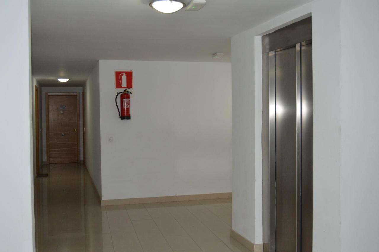 Bright, Modern Apartment In The Heart Of Arrecife المظهر الخارجي الصورة